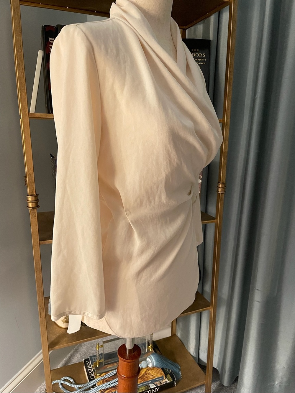 Aritzia Wilfred Cream Wrap Blouse XS XXS 3/4 Sleeves Tie Waist - Picture 8 of 15